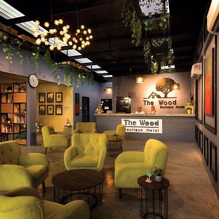 The Wood Boutique Hotel Muar Extérieur photo