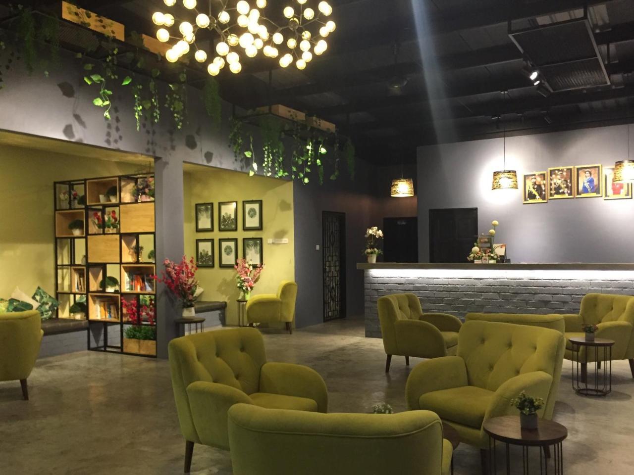 The Wood Boutique Hotel Muar Extérieur photo
